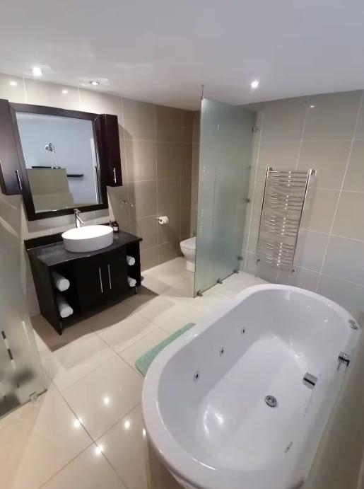 To Let 2 Bedroom Property for Rent in Dolphin Beach Western Cape